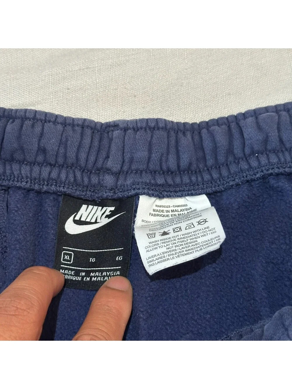 Nike Club Fleece Shorts Men XL Big Logo Navy Blue Big Swoosh Sweats Drawstring